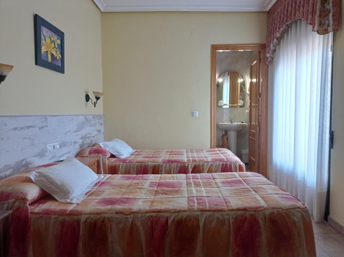 Bed & Breakfast Almenara 2*